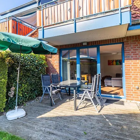 Papillon 8-3 Auszeit شقة